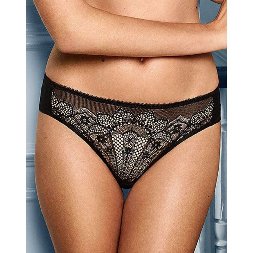 Wacoal Take the Plunge Lace Tanga Panty Black 845273  XL MSRP $24.00 NWT